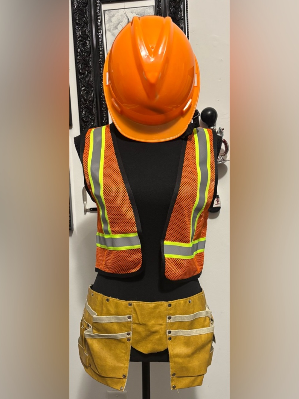 Dolls Kill / Trickz N’ Treatz Construction Worker Costume Set